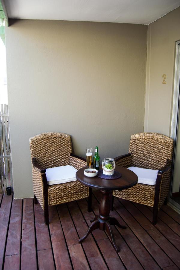 Aps Guesthouse Windhoek Exteriör bild